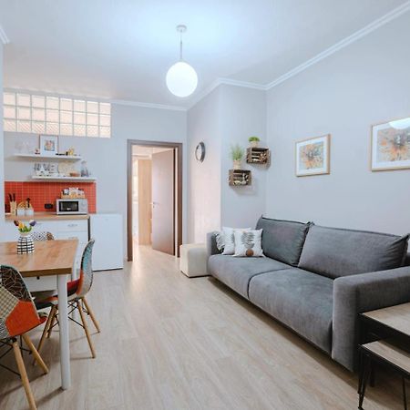 Nevila'S Apartment Τίρανα Εξωτερικό φωτογραφία