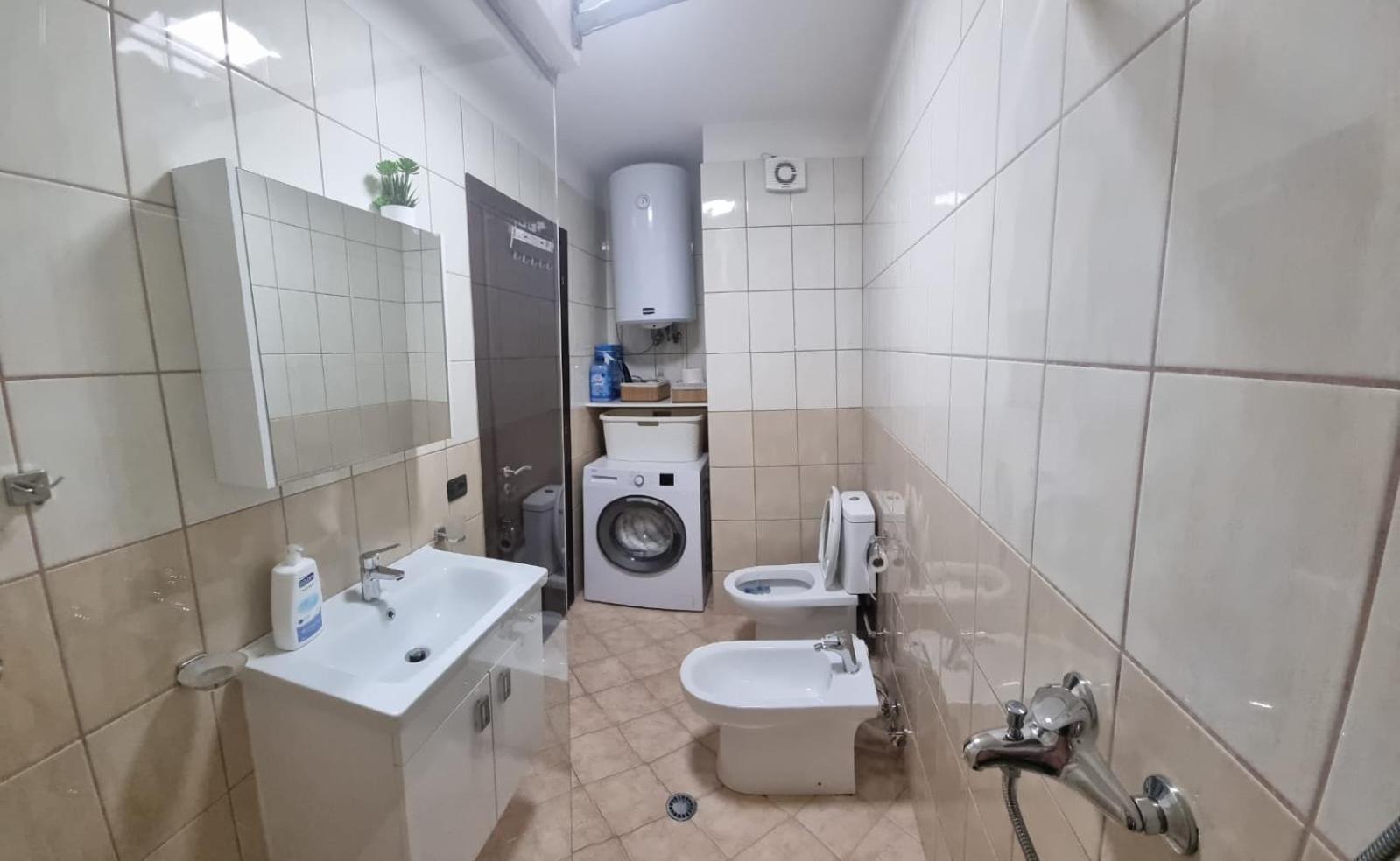 Nevila'S Apartment Τίρανα Εξωτερικό φωτογραφία