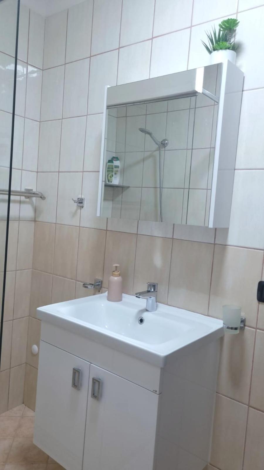 Nevila'S Apartment Τίρανα Εξωτερικό φωτογραφία