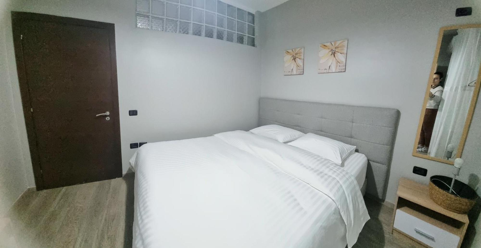 Nevila'S Apartment Τίρανα Εξωτερικό φωτογραφία