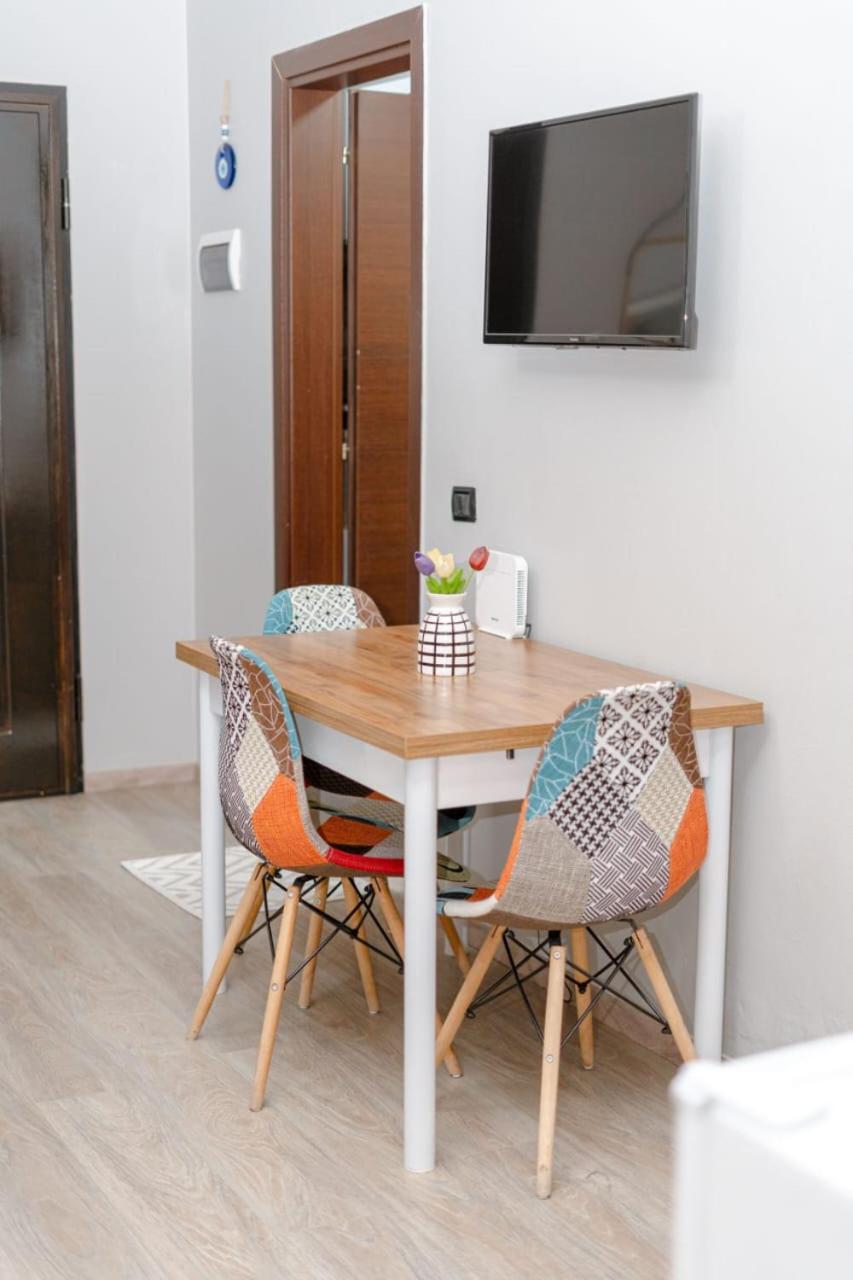 Nevila'S Apartment Τίρανα Εξωτερικό φωτογραφία